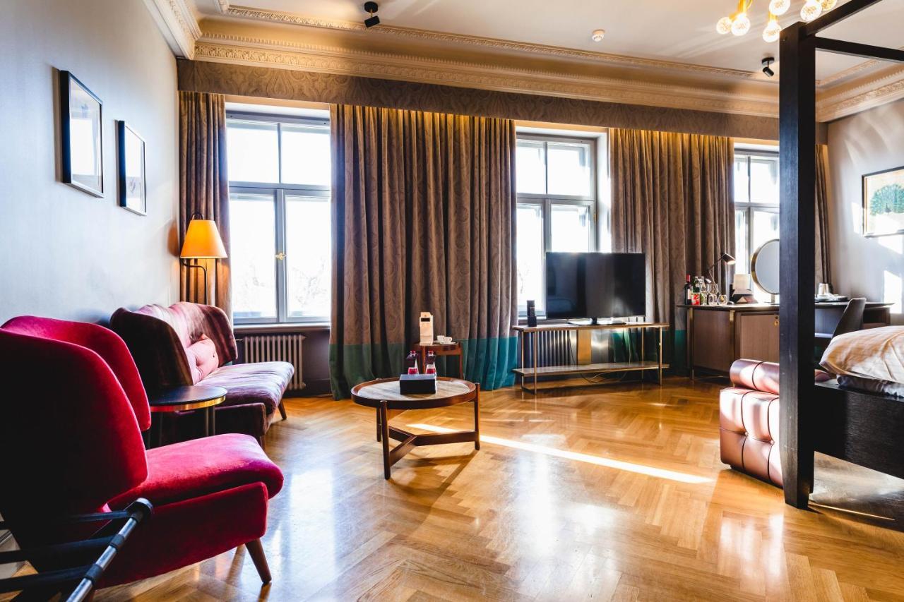 Grand Poet Hotel And Spa By Semarah Рига Екстериор снимка Suite at Hotel 17