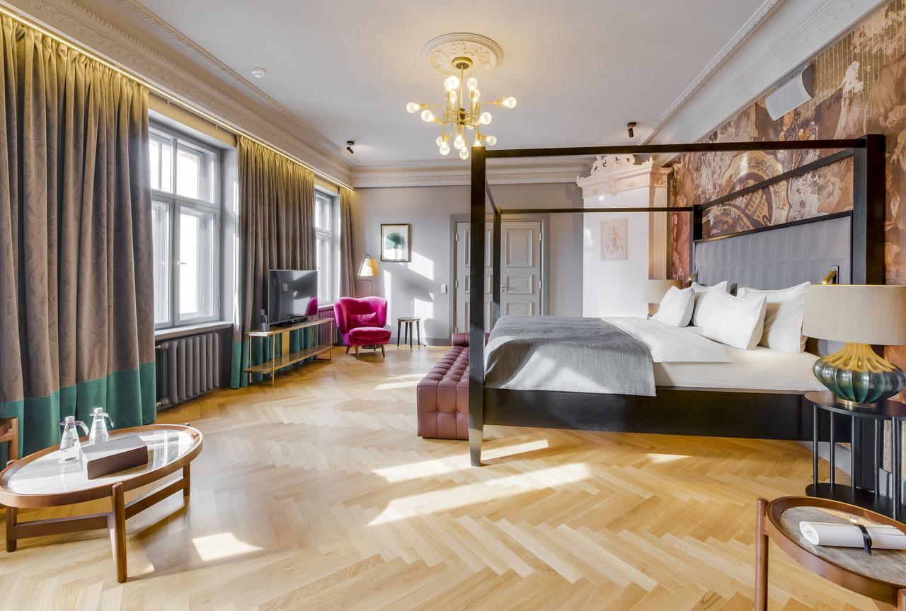 Grand Poet Hotel And Spa By Semarah Рига Екстериор снимка